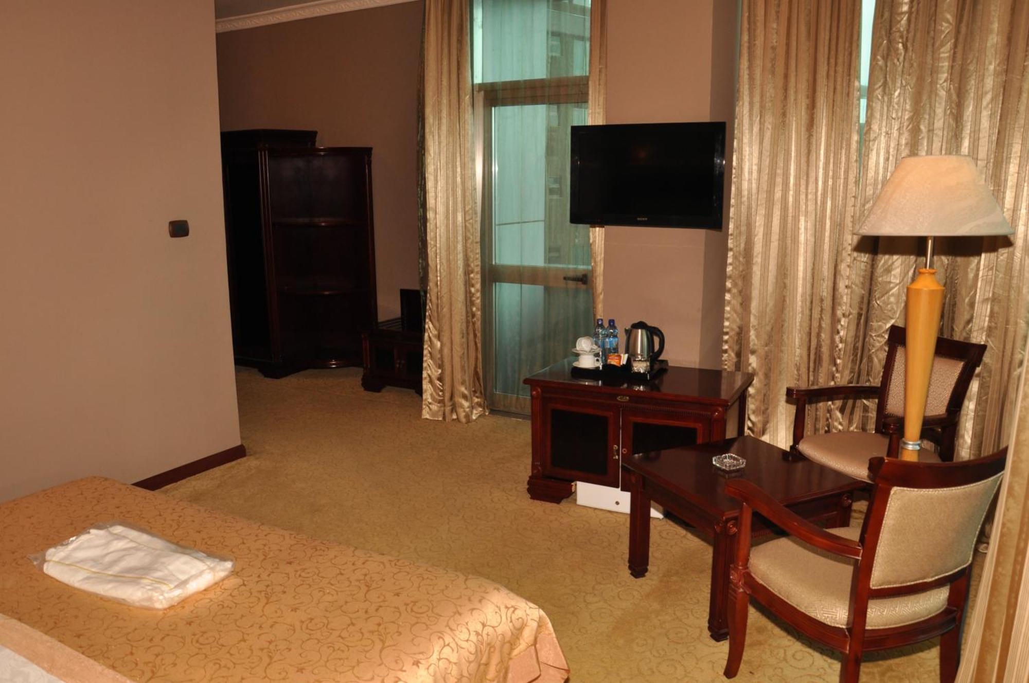 Friendship International Hotel Adis Abeba Quarto foto